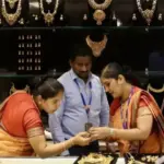 Gold, Silver Rate Today: ଗୁରୁବାର ହଠାତ୍ ଡାଉନ ହେଲା ସୁନା; ଭୁବନେଶ୍ୱରରେ ପୂରା ଖସି ଆସିଲା ଦାମ