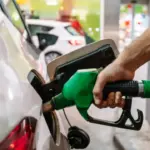 Bangladesh: ବାଂଲାଦେଶରେ ତେଲ ଦର ବଢ଼ିଲା