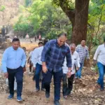 Rural Development: ନାରିଙ୍ଗିଝୋଲାକୁ ଆଦର୍ଶ ଗାଁ କରିବାକୁ ଜିଲ୍ଲାପାଳଙ୍କ ଗୁରୁତ୍ବ