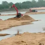 Sand Loot: ଲୁଟ୍‌ରେ ଲାଗୁନି ଲଗାମ୍‌: ଅନୁମତିଠୁ ଉଠୁଛି ୧୦ ଗୁଣା ବାଲି, ବର୍ଷକରେ ୨୭ ଘାଟରୁ ଆୟ ୧୭.୭୨ କୋଟି